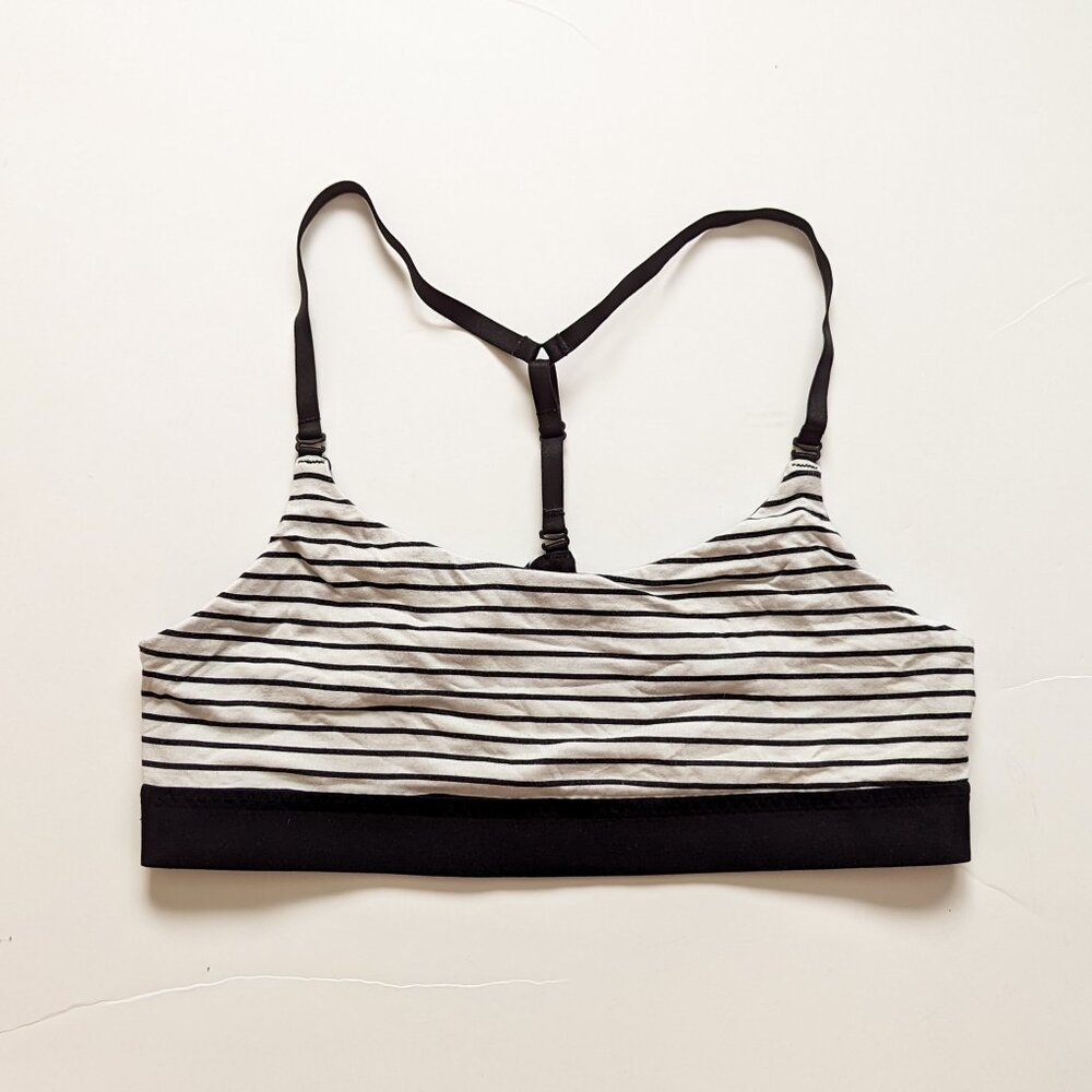 Pair of Thieves reversible bra/bralette size Large EUC
